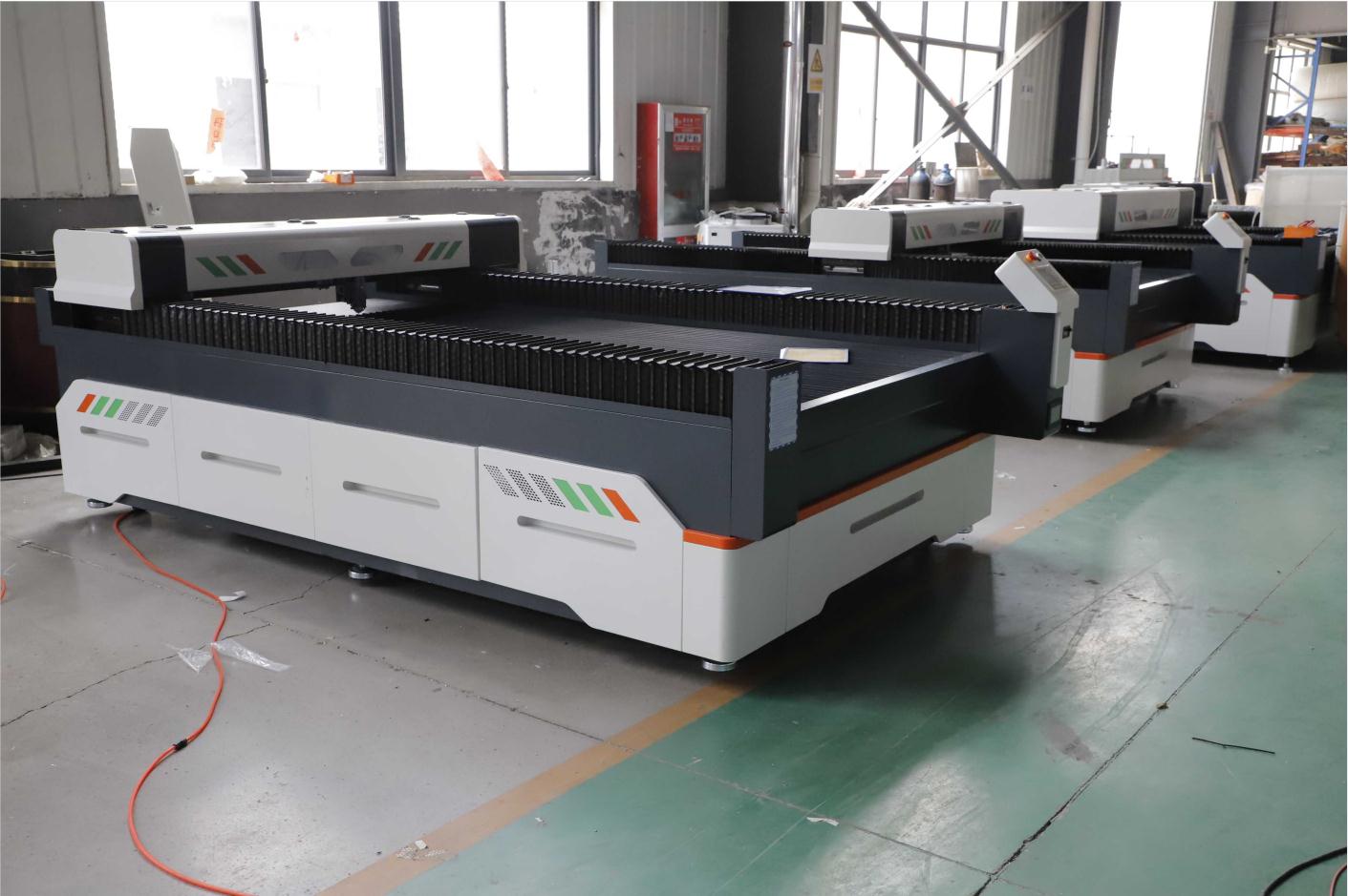 1325 metal laser cutting machine